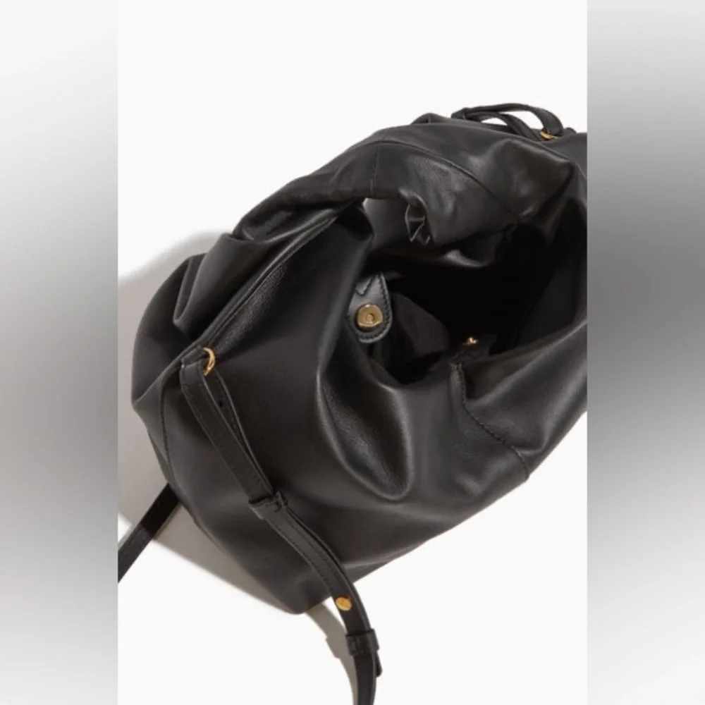 JW Anderson Twister Hobo Bag, Black New w/Tag +Dust Bag Retail $990 QUIET LUXURY